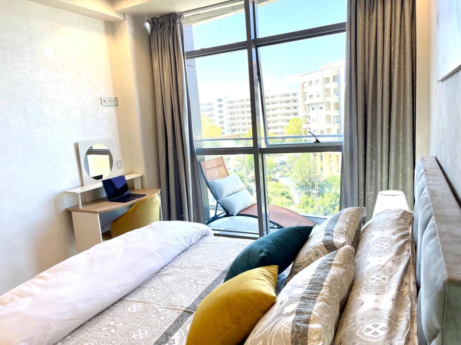 Modern Elegance With Sea Views In Central Tangier - Steps To Beach, Train And Attractions! Екстер'єр фото