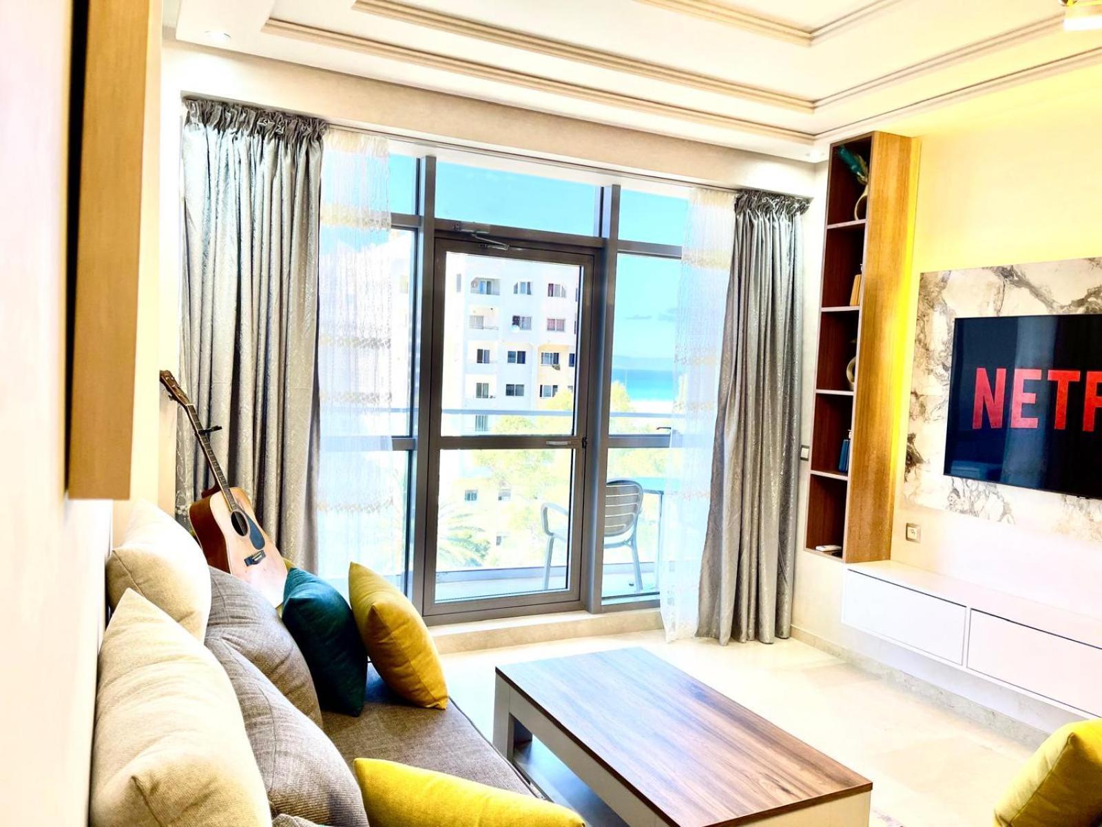 Modern Elegance With Sea Views In Central Tangier - Steps To Beach, Train And Attractions! Екстер'єр фото